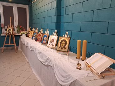 Wystawa ikon napisanych metodą tradycyjną przez Gabrielę Bidułę z Olewina otwarta